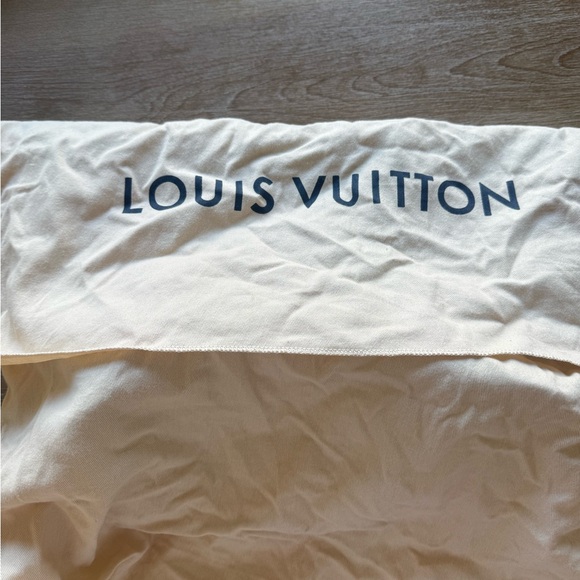 Louis Vuitton mm Neverfull Bag - Picture 6 of 6